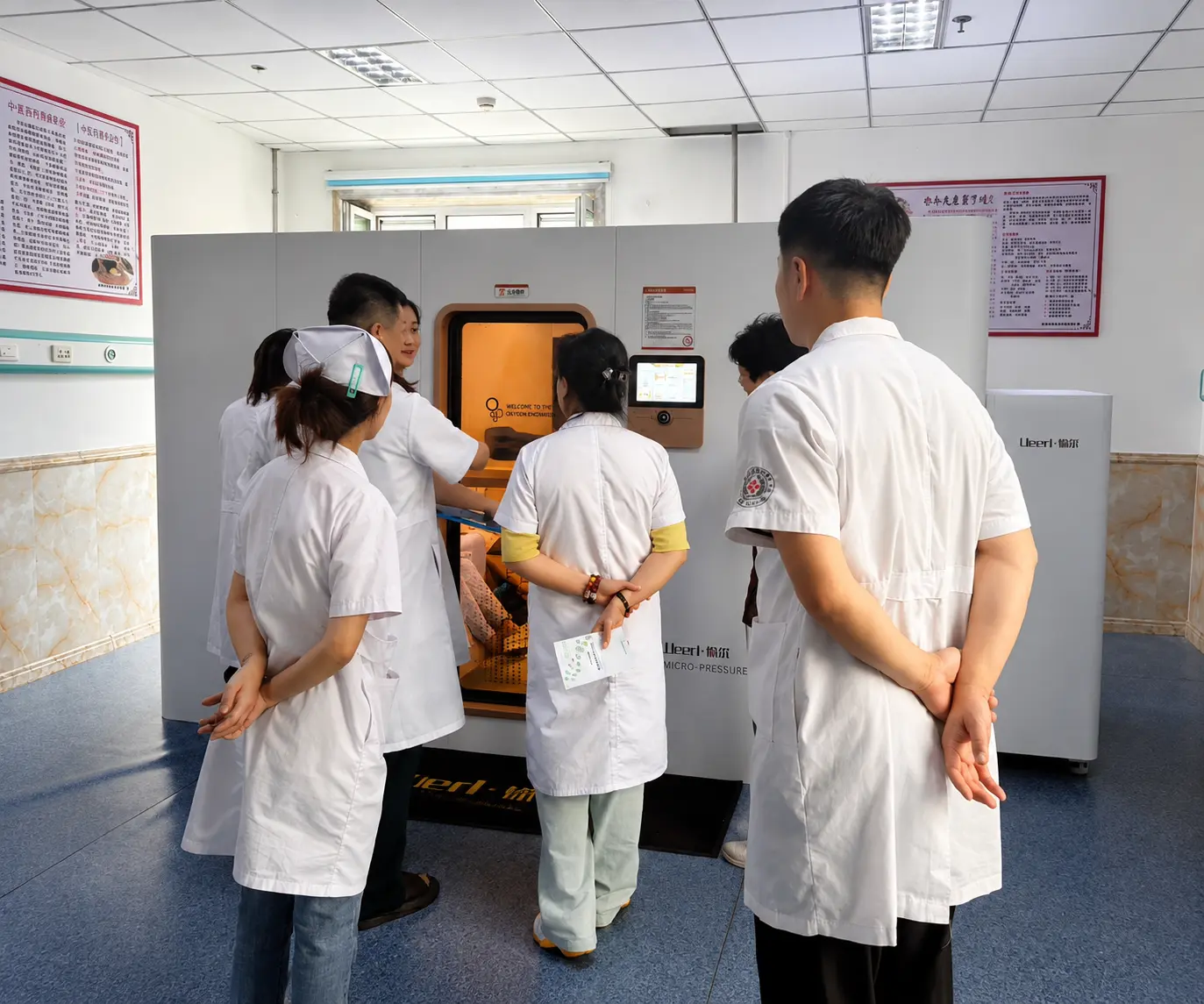 Hyperbaric oxygen therapy consultation for delayed radiation tissue recovery